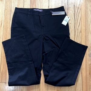 NWT Gloria Vanderbilt Black Trousers Amanda fit
